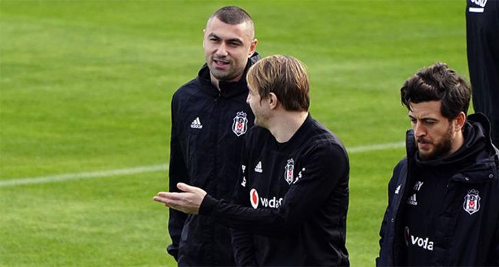 Beşiktaş'ta Burak Yılmaz şoku! Kadroda yok G4