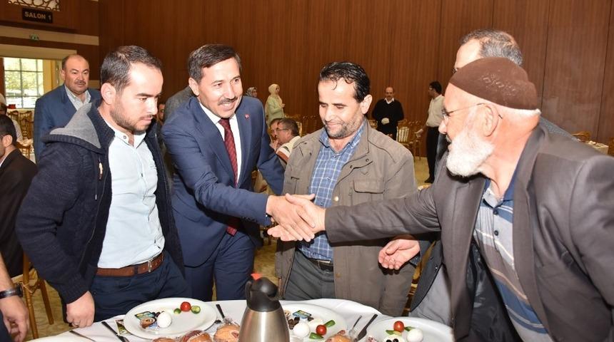 Karatay Belediyesi, il&ccedil;edeki b&uuml;t&uuml;n din g&ouml;revlilerini buluşturdu