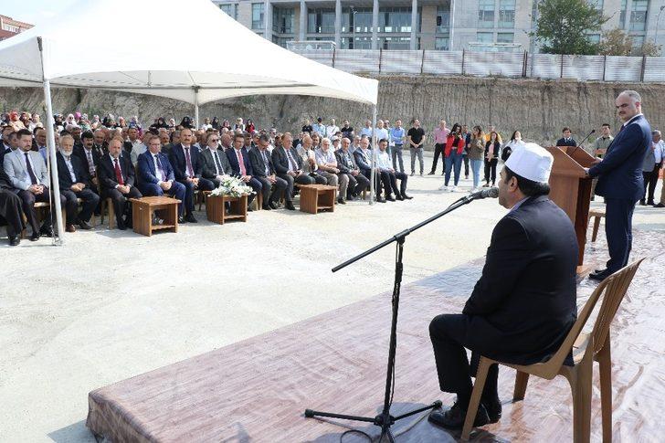 81 ilde kampüsünde camisi olmayan son üniversitede temel atıldı G4