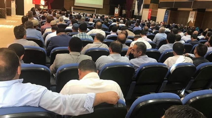 Siirt&rsquo;te &rsquo;cami, hayatın merkezi&rsquo; konferansı