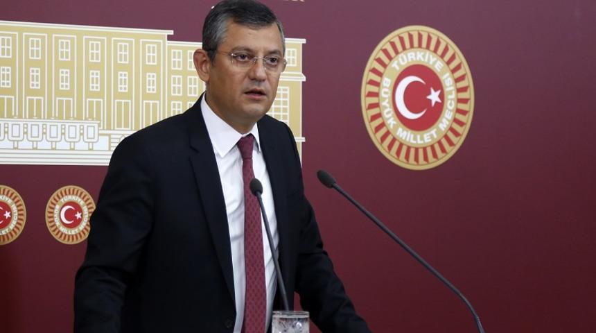 CHP'li &Ouml;zel'den 'n&ouml;bet&ccedil;i bakan' eleştirisi