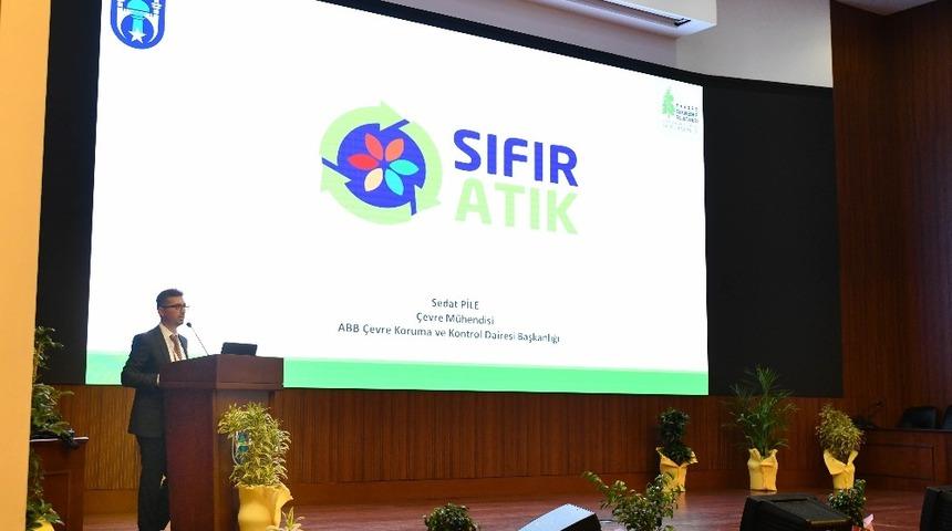 Ankara B&uuml;y&uuml;kşehir her yaştan ve meslek grubundan bah&ccedil;ıvan yetiştiriyor