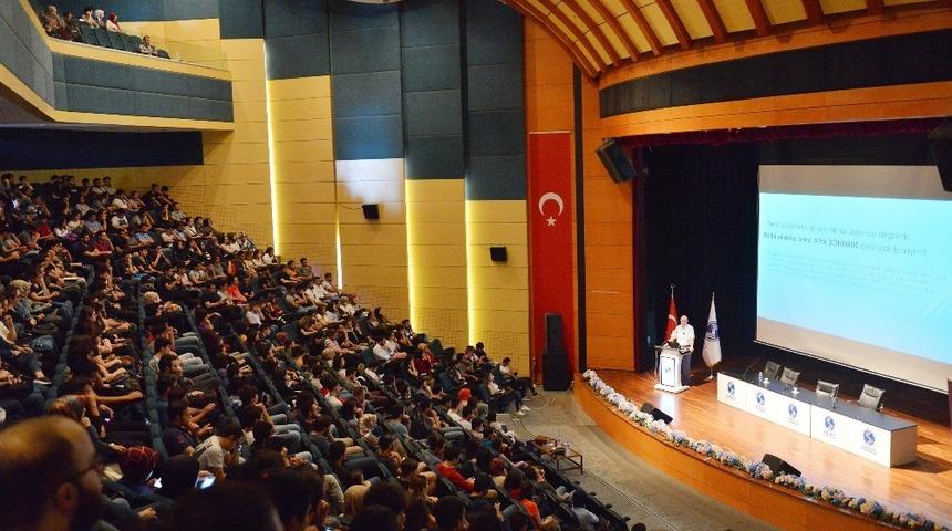 SA&Uuml;&rsquo;de Online K&uuml;t&uuml;phanecilik konuşuldu