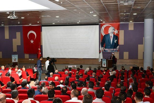 Karabük’te “Cami ve Hayat” konferansı düzenlendi