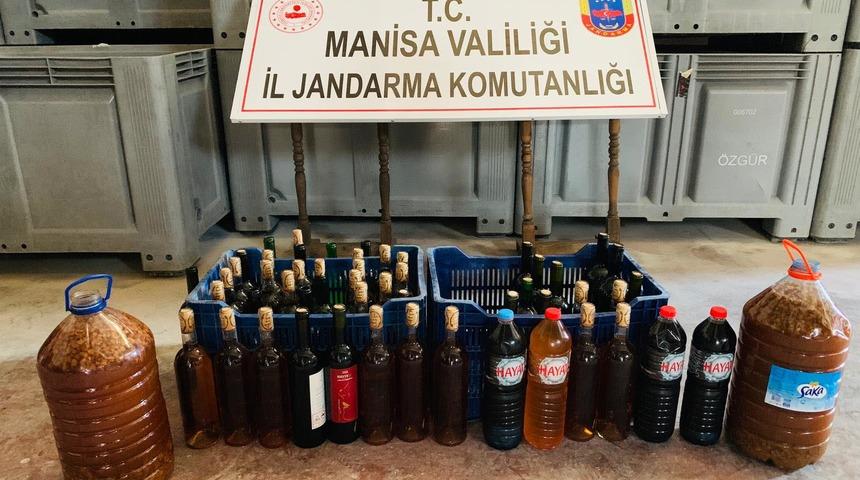 Manisa'da 207 bin 750 litre ka&ccedil;ak &uuml;retim şarap ele ge&ccedil;irildi