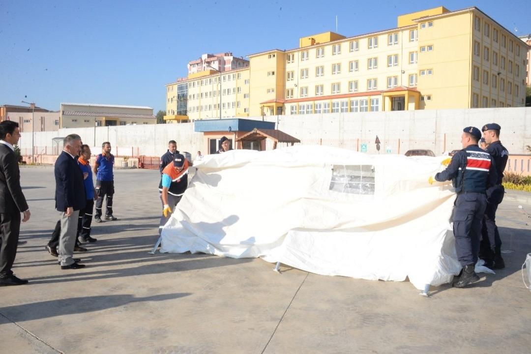 Afet ve deprem anında toplanma yerleri denetlendi