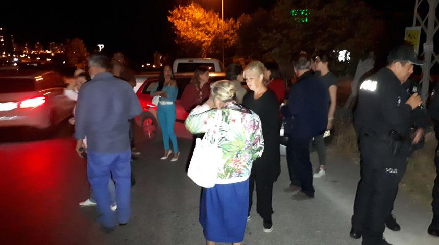 'Ankara'da 2 k&ouml;pek, zehirli sosislerle &ouml;ld&uuml;r&uuml;ld&uuml;' iddiası