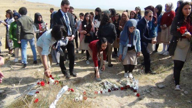 Anadolu Mektebinden Haluk Dursun hocaya vefa borcu