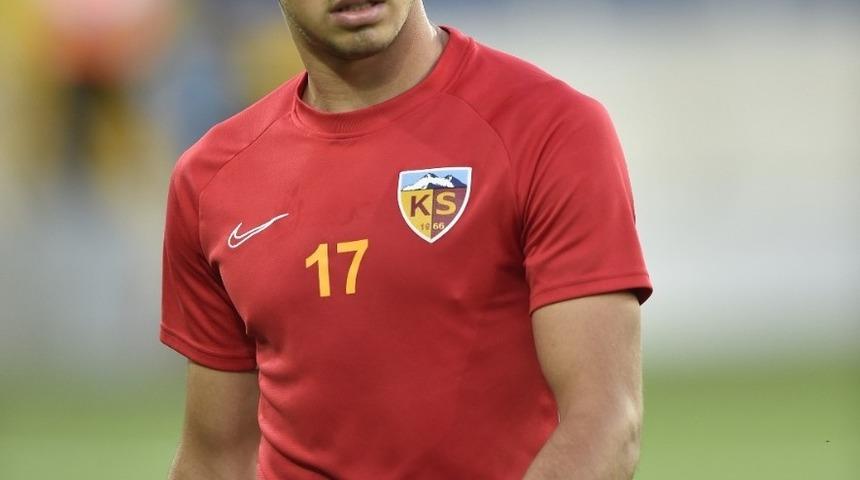 U18 Milli Takımı&rsquo;nın Uluslararası &Uuml;&ccedil;l&uuml; Turnuva aday kadrosu a&ccedil;ıklandı