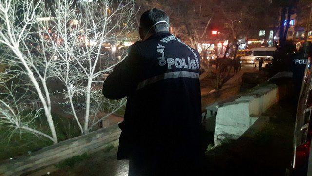 Arkadaşının boğazını keserek öldüren sanığın akli dengesi araştırılacak