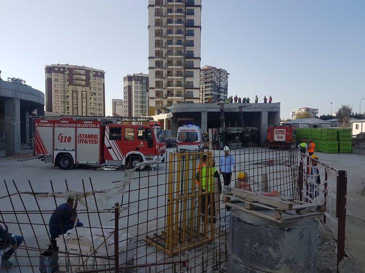 Bağcılar'da vinç devrildi! Bir işçi altında kaldı G4