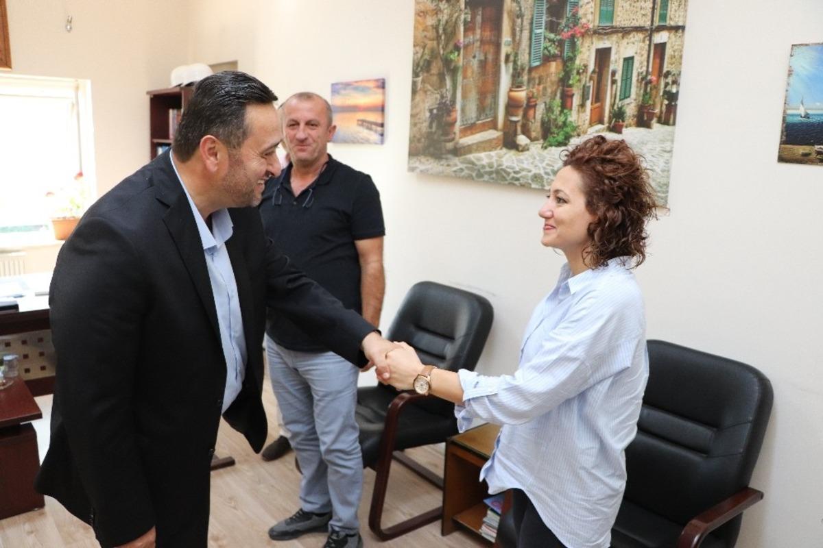 Başkan Yanmaz belediye personelini ziyaret etti