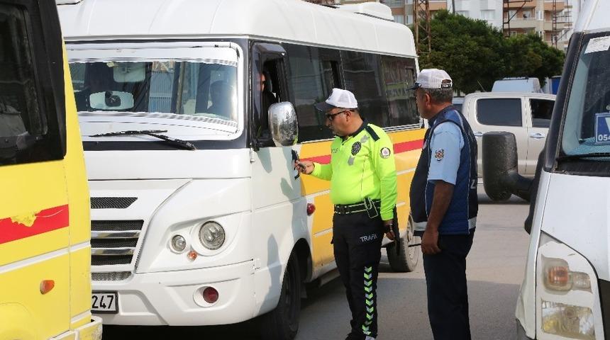Van&rsquo;da toplu ulaşım ara&ccedil;larında denetim