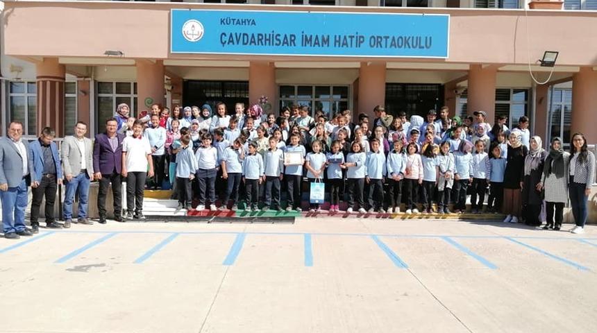 &Ccedil;avdarhisar İmam Hatip Ortaokulu&rsquo;na başarı belgesi