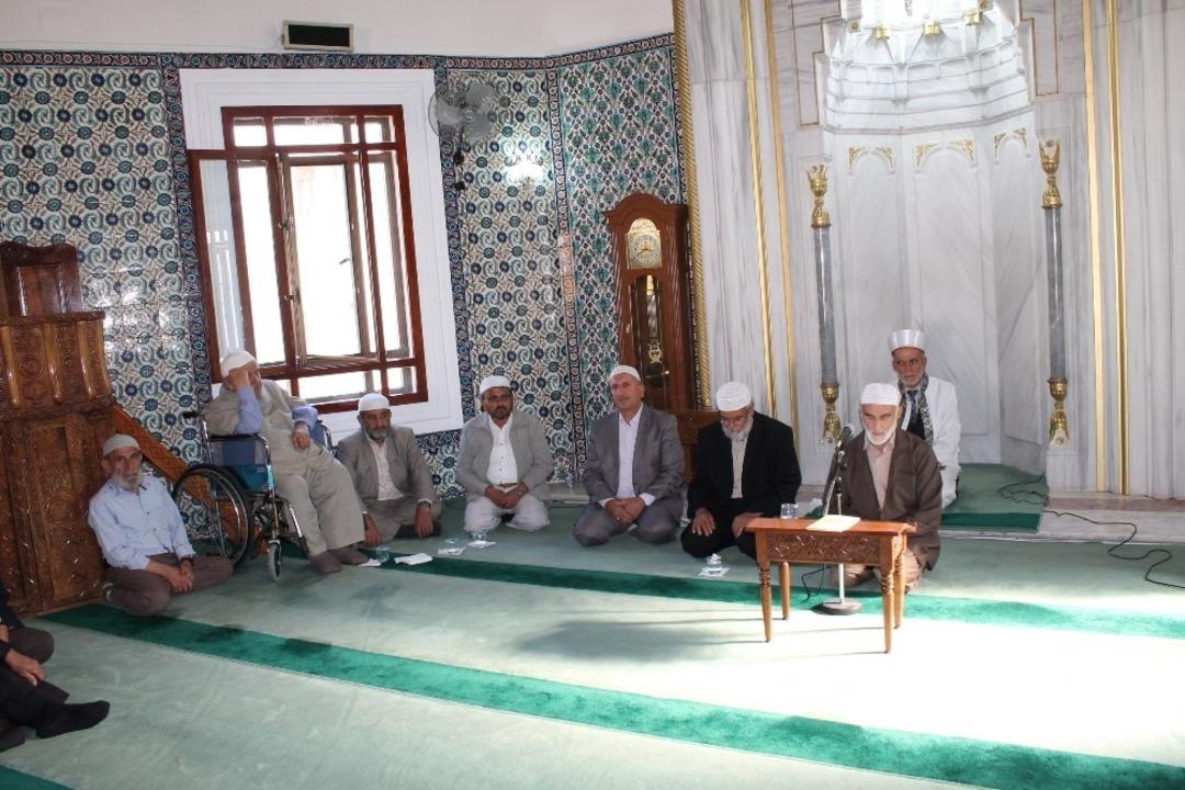 Tosya&rsquo;da emekli din g&ouml;revlileri mevlit okudu