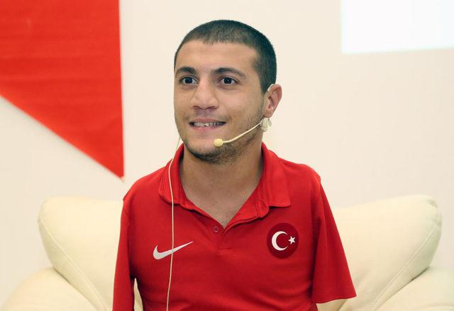 D&uuml;nya Şampiyonu Beytullah Eroğlu: Biz &uuml;&ccedil;&uuml;nc&uuml; t&uuml;r insan değiliz 3