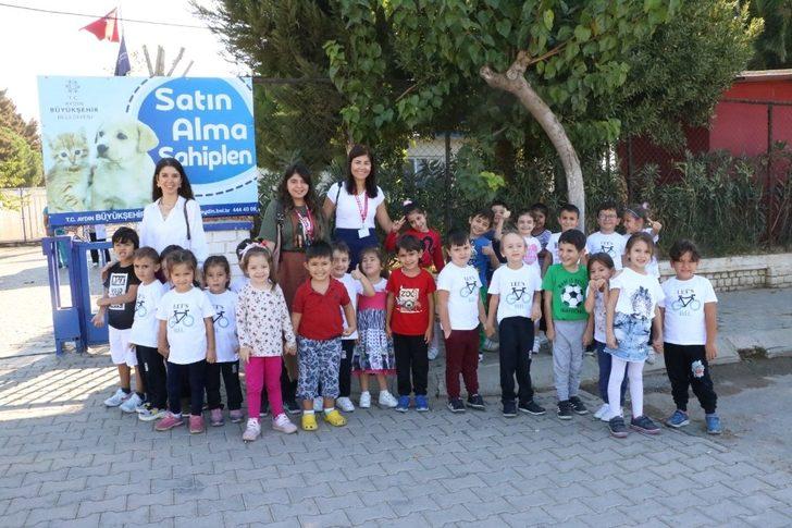 Yüzlerce çocuk Büyükşehir’in hayvan barınağını ziyaret etti G2