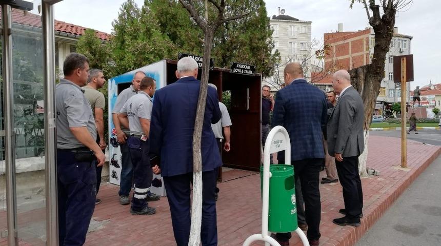 Ayakkabı boyacılarına &ouml;zel kapalı kabin