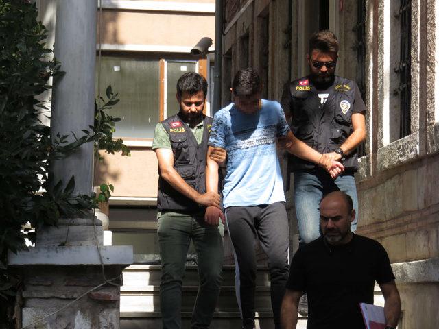 Sosyal medyaya yüklediği videoda milli değerlere küfür eden kişi adliye sevkedildi