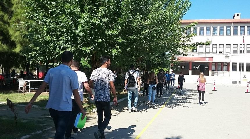 Yenipazar Meslek Y&uuml;ksekokulunda, &lsquo;&Ouml;ğrenci Yolu&rsquo; uygulaması