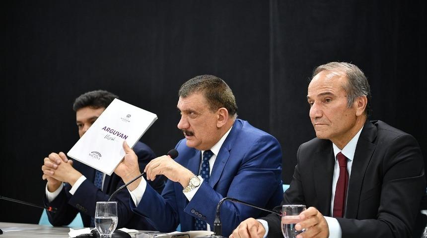 Belediye Başkanı Selahattin G&uuml;rkan, Arguvan&rsquo;da ziyaret ve inceleme yaptı