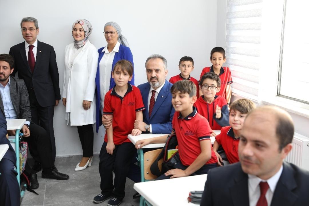 B&uuml;y&uuml;kşehir&rsquo;den eğitime bir imza daha