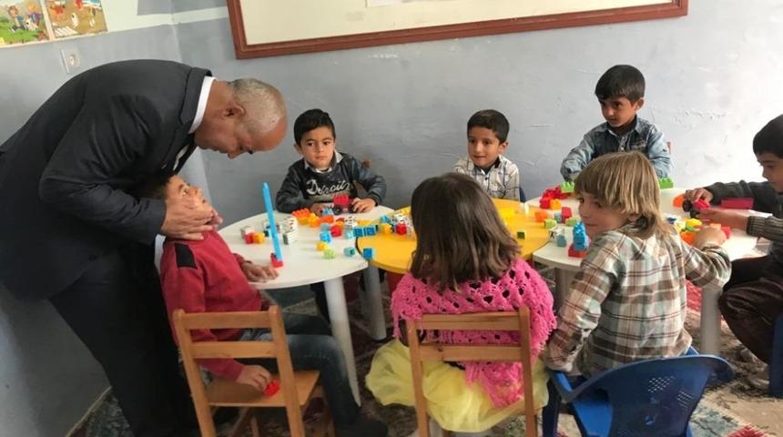 Başkan Ensari&rsquo;den okul ziyareti