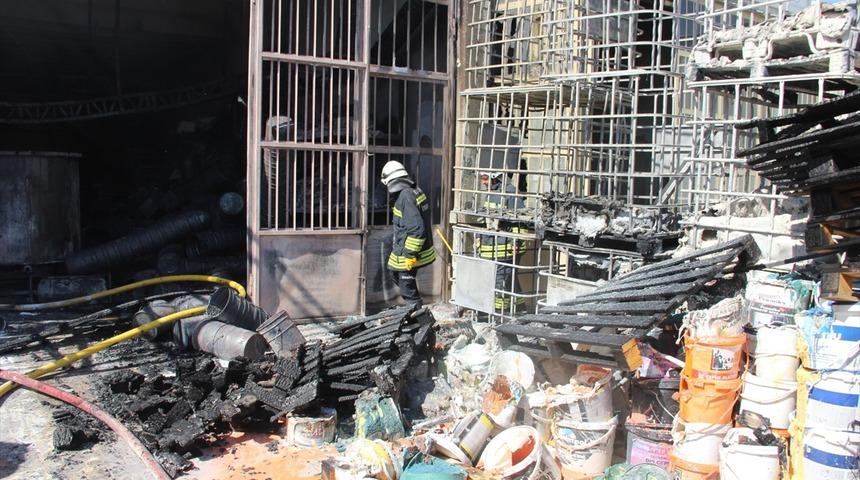 Eskişehir'de sanayi sitesinde yangın