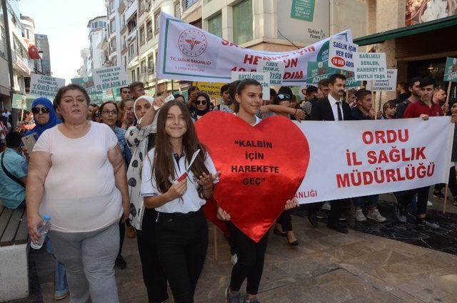 ‘Hareket Çocuklukta Başlar’ deyip adım attılar