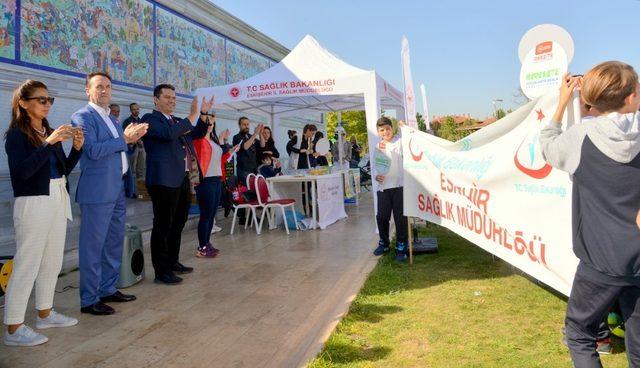 Obezite ile mücadele için yürüdüler 3