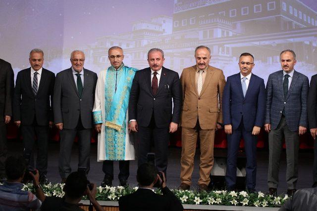 TBMM Başkanı Mustafa Şentop “Türkiye son sözünü söylemiş bir devlet değildir, aksine daha çok şey söyleyecek bir devlettir”