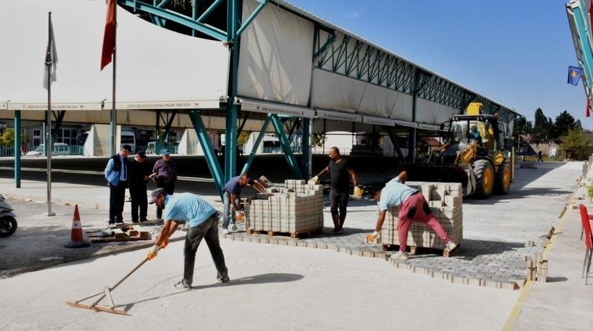 İnönü’de kilitli parke taşı çalışması