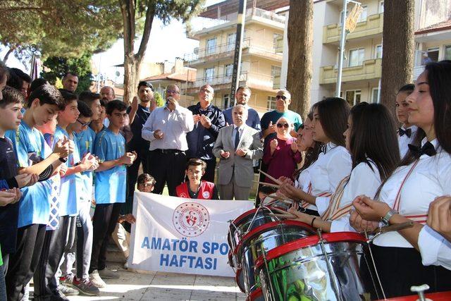 Kula’da amatör spor haftası kutlamaları başladı