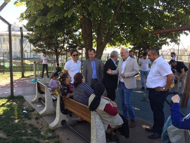 Bayrampaşa’da parklara sonbahar bakımı