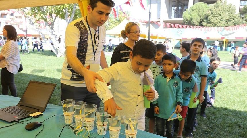 B&uuml;y&uuml;kşehir Belediyesi stantları b&uuml;y&uuml;ledi!