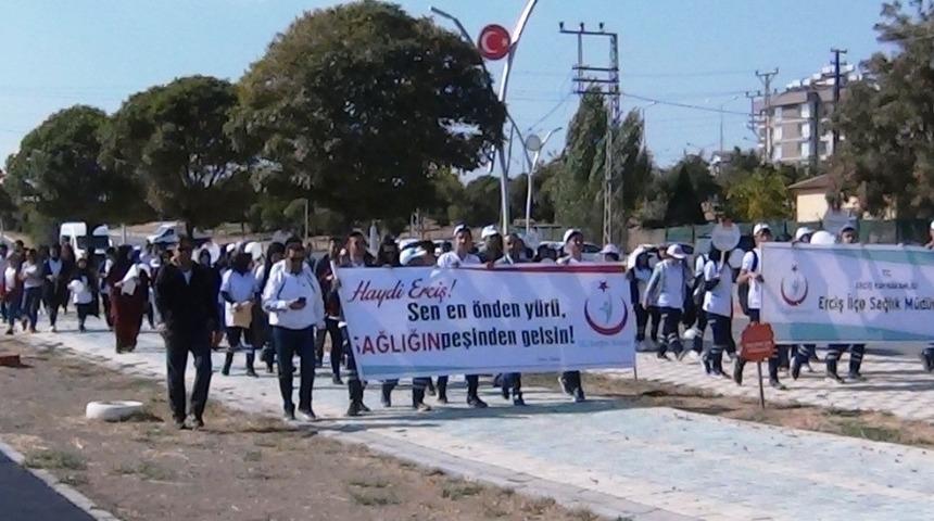 Erciş&rsquo;te &lsquo;D&uuml;nya Y&uuml;r&uuml;y&uuml;ş G&uuml;n&uuml;&rsquo; etkinliği