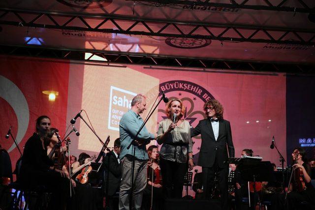 Rus-Türk günlerinde Büyükşehir Senfoni Orkestrası sahne aldı