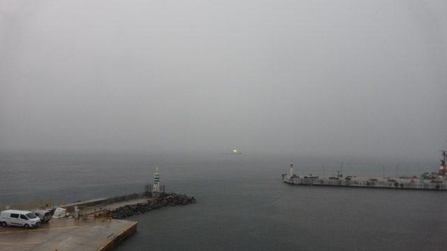 Çanakkale Boğazı sise teslim