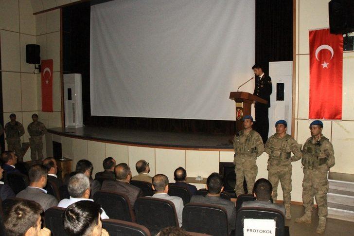Hizan’da "Şehitlere saygı ve gazilik" konferansı düzenlendi G2