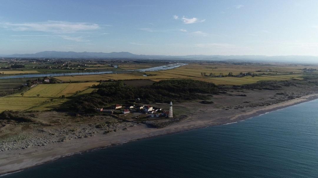 137 yıldır denizcilere yol g&ouml;steriyor