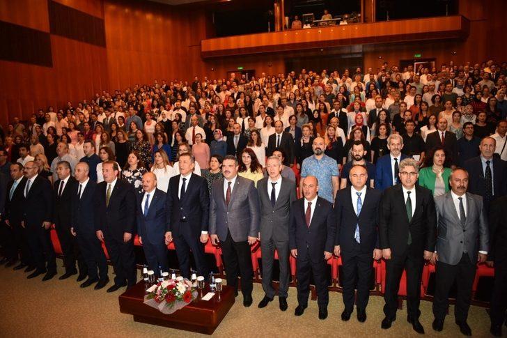 Milli Eğitim Bakanı Ziya Selçuk Eskişehirli öğretmenlerle buluştu G2