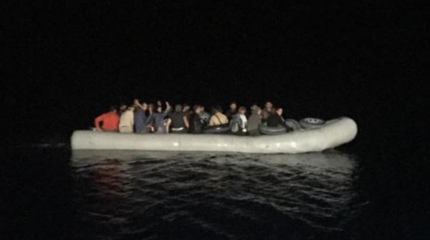 Dat&ccedil;a'da 28 ka&ccedil;ak g&ouml;&ccedil;men yakalandı