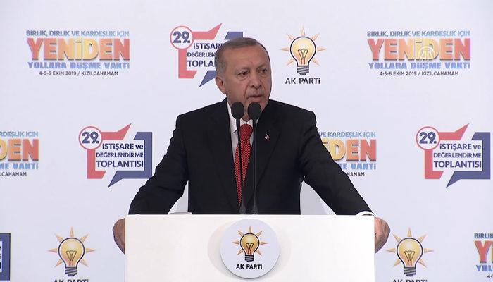 Erdoğan, 'Refah Partisi' sözlerini Hulusi Akar'ın uyarısıyla düzeltti