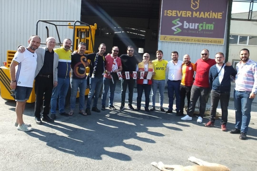 Burhaniyeliler Tanzanyalı yetimler i&ccedil;in tel &ouml;rme makinesi yaptı