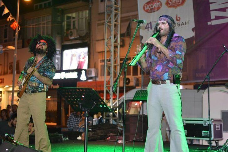 Retrobüs İzmitlileri geçmişe götürdü G5