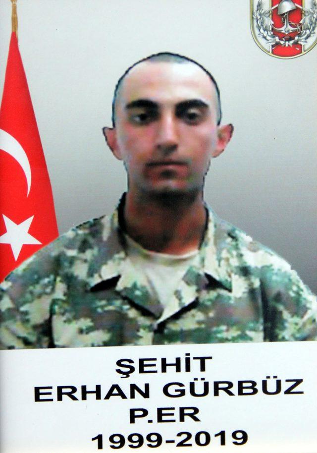 Şehit Erhan Gürbüz, son yolculuğuna uğurlandı