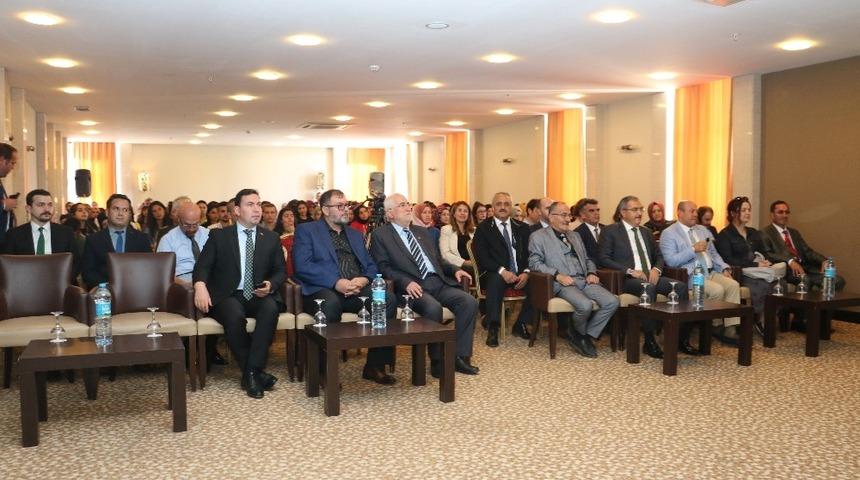 Beyşehir&rsquo;de &ldquo;Afetlerde Bilin&ccedil;lilik ve Acil Yardım&rdquo; konferansı d&uuml;zenlendi
