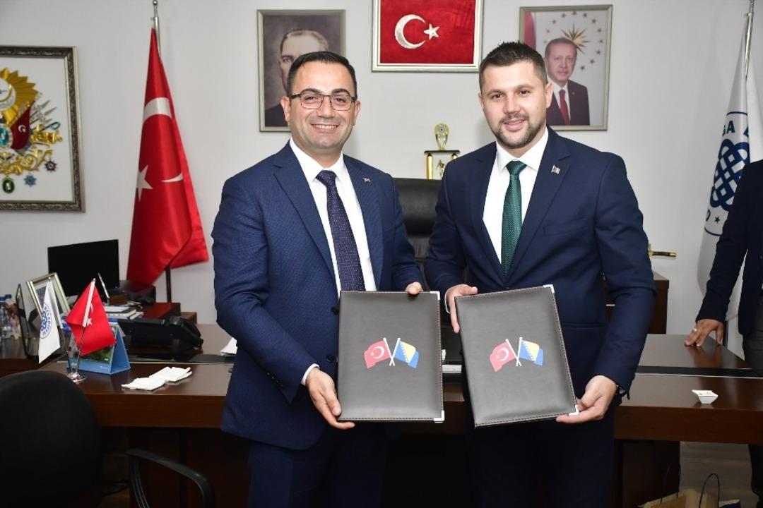 Bosna İle Biga arasında kardeşlik ve iş birliği k&ouml;pr&uuml;s&uuml;