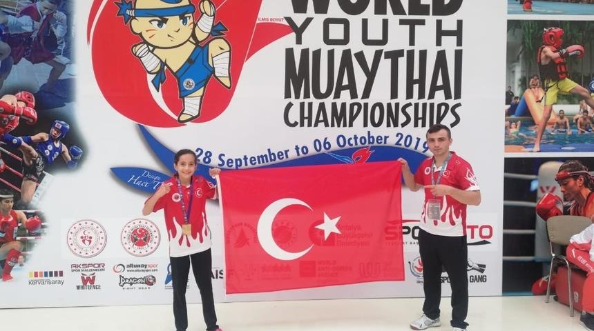 Gizem Nur Tatlı, d&uuml;nya şampiyonu