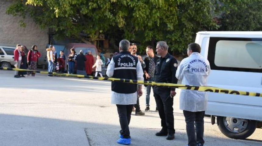 Pompalı tüfekle dehşet saçtı! Eşine taciz ettiğini söyledi, evini bastı ve...